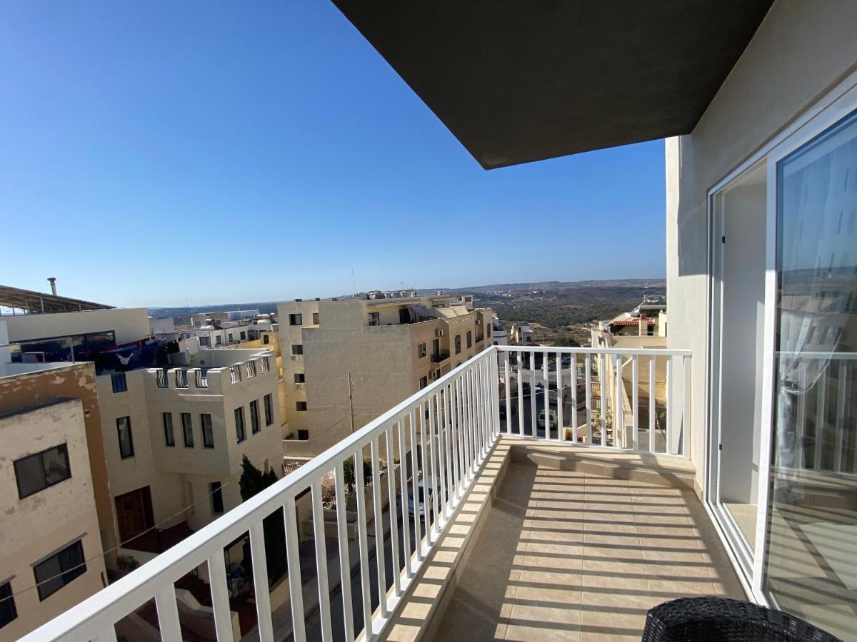 Sunshine Apartments Mellieha - Modern Three Bedroom Apartment - Apt No 2 ภายนอก รูปภาพ