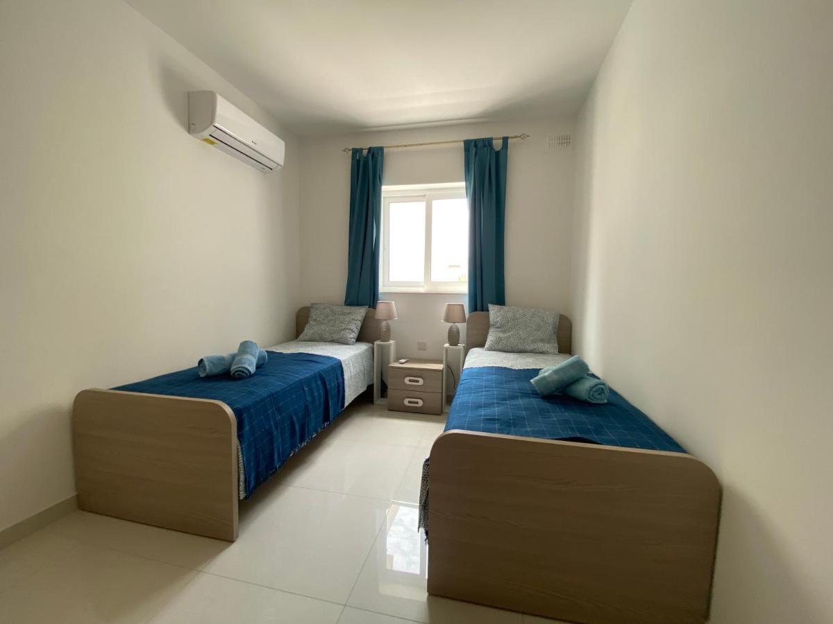 Sunshine Apartments Mellieha - Modern Three Bedroom Apartment - Apt No 2 ภายนอก รูปภาพ